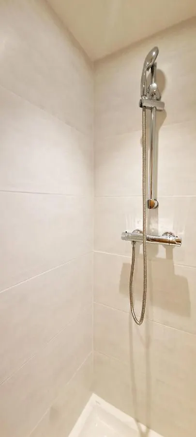 Holiday home Maison Conviviale Avec Jacuzzi A Le Bar-Sur-Loup France