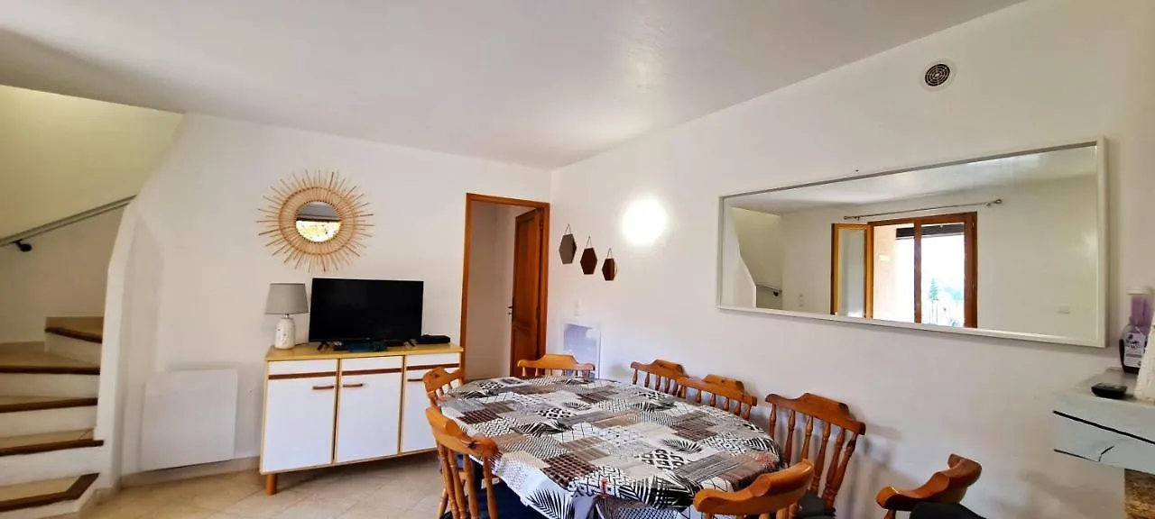 Maison Conviviale Avec Jacuzzi A Le Bar-Sur-Loup Holiday home
